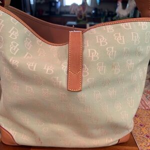 Dooney & Bourke Green and Tan Shoulder Bag with Signature Style